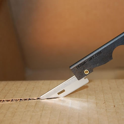 Razor Knife - Derma-Safe Folding Utility knife
